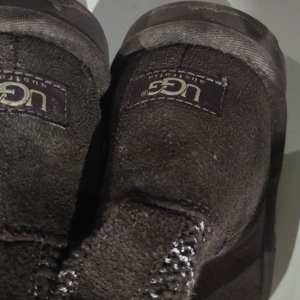 UGG boots ๐ผ๐โ๏ธ - Picture 6 of 12